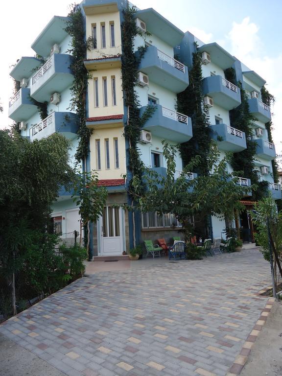 Saloustros Apartments Amoudara Lasithiou Dış mekan fotoğraf